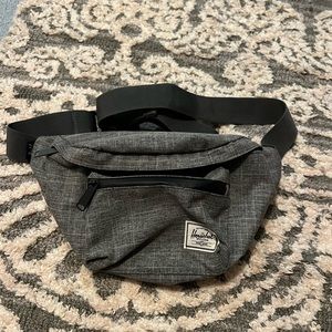 Herschel Fannypack